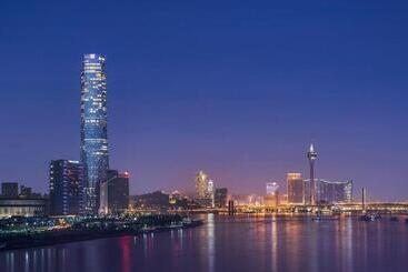 هتل The St. Regis Zhuhai