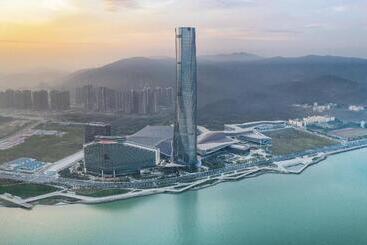 هتل The St. Regis Zhuhai