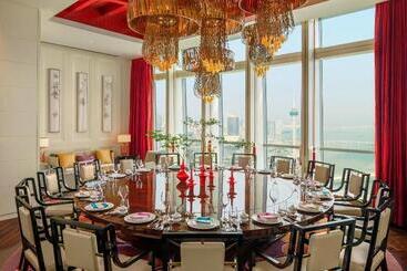 هتل The St. Regis Zhuhai