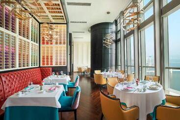هتل The St. Regis Zhuhai