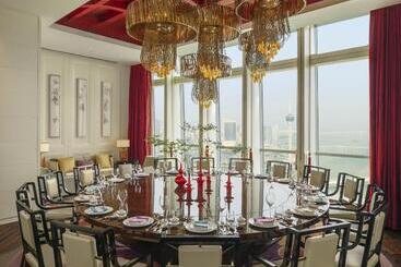 هتل The St. Regis Zhuhai