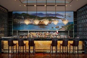 هتل The St. Regis Zhuhai