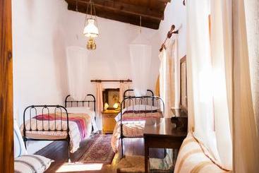 استراحتگاه Elounda Collection Houses