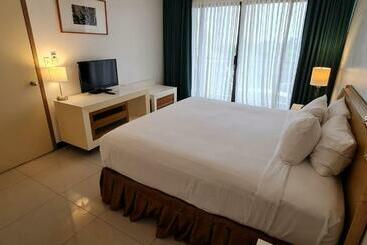 Surestay Hotel By Best Western Guam Airport South