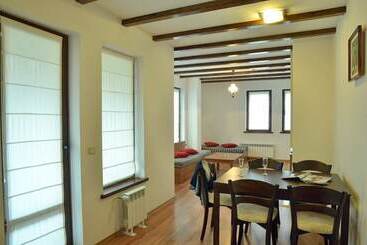 Green Life Family Apartments Pamporovo