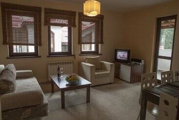 Green Life Family Apartments Pamporovo