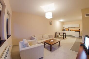Green Life Family Apartments Pamporovo