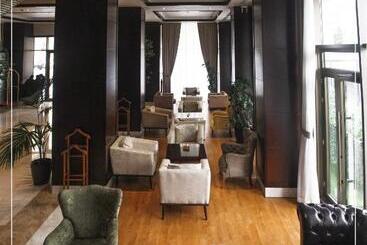 Harmony Hotel Baku