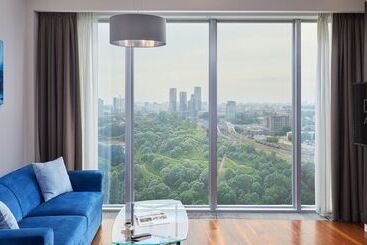 ホテル Diamond Apartments