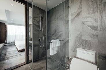 هتل Harbour 10