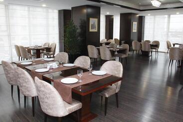 Harmony Hotel Baku