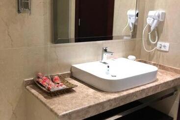 Harmony Hotel Baku