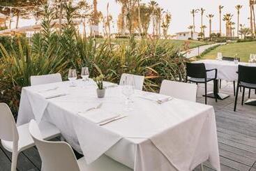 בית מלון כפרי Mangia S Himera Resort