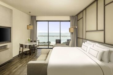 هتل Melia Ho Tram Beach Resort