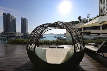 هتل Pinetree Marina Resort