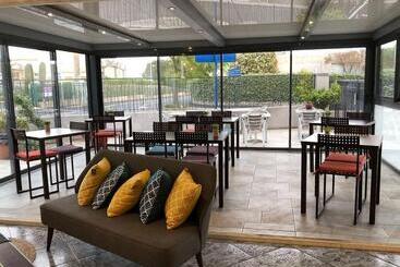 Sure Hotel By Best Western Beziers Le Monestie