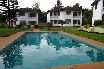Keys Hotel Mbokomu Branch