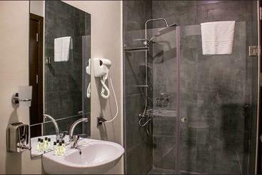 Legend Business Hotel Batumi