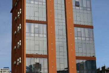 Legend Business Hotel Batumi