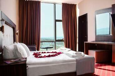 Legend Business Hotel Batumi