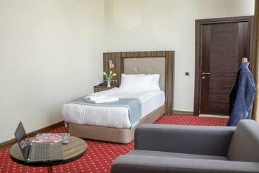 Legend Business Hotel Batumi