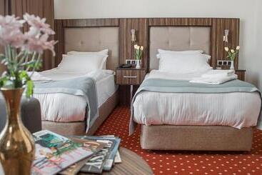 Legend Business Hotel Batumi