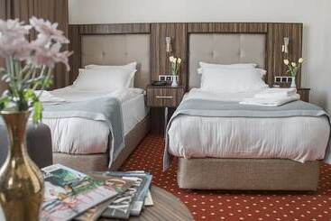 Legend Business Hotel Batumi