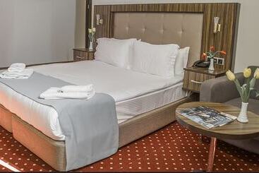 Legend Business Hotel Batumi