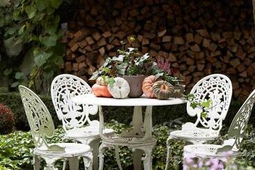 پانسیون B&b Number 11 Exclusive Guesthouse