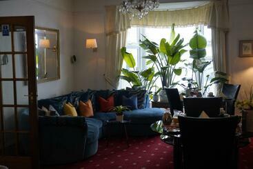پانسیون Marlborough Guest House B & B