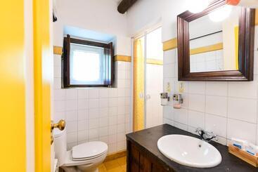 پانسیون Quinta Da Dourada