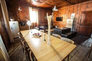 استراحتگاه La Grande Maison