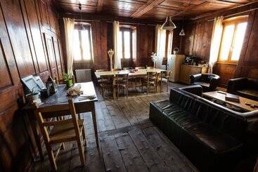 استراحتگاه La Grande Maison