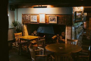 هاستل The Heathfield Inn