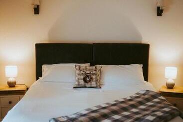 هاستل The Heathfield Inn