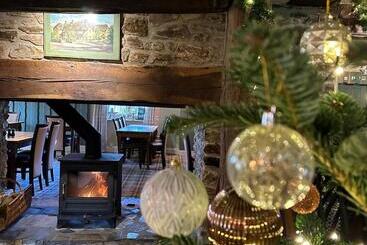هاستل The Heathfield Inn