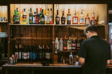 هاستل The Heathfield Inn