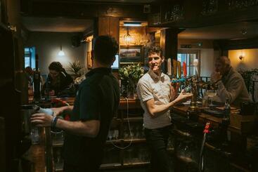 هاستل The Heathfield Inn