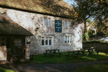هاستل The Heathfield Inn