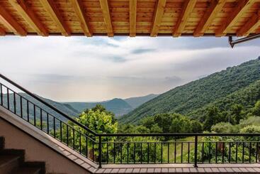 هتل Il Bagnolo Eco Lodge
