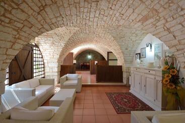 هتل Agriturismo Masseria Spetterrata