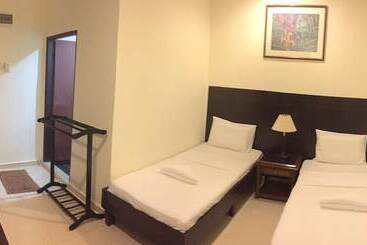 هتل Perhentian Tivoli Inn