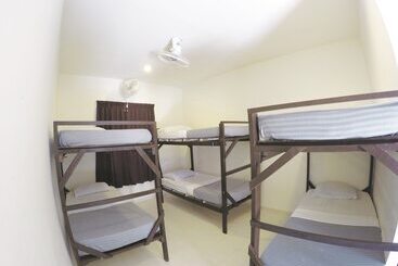 هتل Perhentian Tivoli Inn
