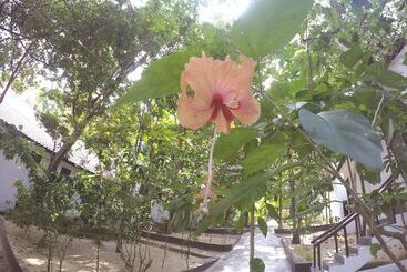 هتل Perhentian Tivoli Inn
