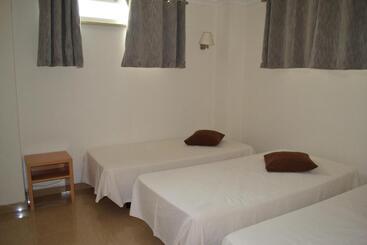 پانسیون Arenilha Guest House