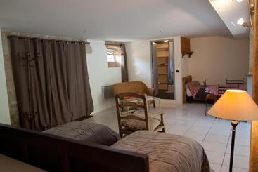 پانسیون Chambres D Hotes Les Pratges