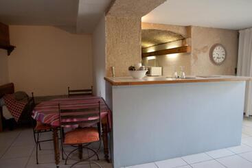پانسیون Chambres D Hotes Les Pratges