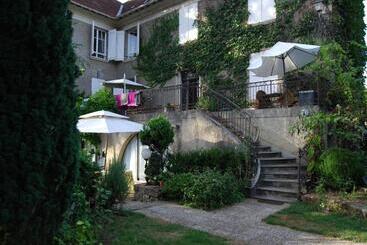 پانسیون Chambres D Hotes Les Pratges