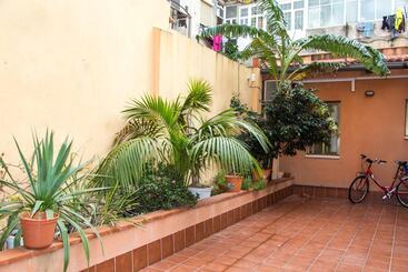 پانسیون Hostal Baler