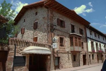 پانسیون Hostal Casa Masip